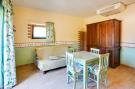 Holiday homeItaly - : Appartamento la Rana