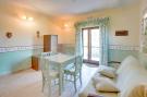 Holiday homeItaly - : Appartamento la Rana