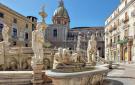 Holiday homeItaly - : City home