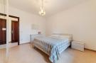 Holiday homeItaly - : Villa Anna