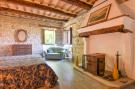 Holiday homeItaly - : Fattoria 15