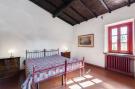 Holiday homeItaly - : Villa Jolanda