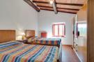 Holiday homeItaly - : Villa Jolanda