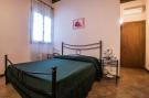 Holiday homeItaly - : Leccio