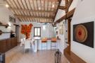 Holiday homeItaly - : Casale degli Ulivi