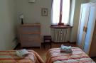 Holiday homeItaly - : Appartamento Casale dei Girasoli