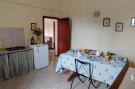 Holiday homeItaly - : Appartamento Casale dei Girasoli