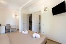 Holiday homeItaly - : PORZIONE DI VILLA CHRISTIAN