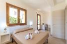 Holiday homeItaly - : PORZIONE DI VILLA CHRISTIAN