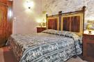 Holiday homeItaly - : Combinazione Corte Interna e Corte Esterna1