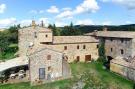 Holiday homeItaly - : Combinazione Corte Interna e Corte Esterna1