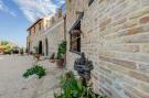 Holiday homeItaly - : Casa Coloniale in Castello