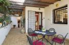 Holiday homeItaly - : Villa Paparella