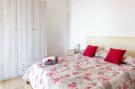 Holiday homeItaly - : Casa Intera per 12 Persone