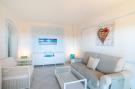 Holiday homeItaly - : Monolocale Baia 8