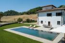 Holiday homeItaly - : Villa Il Cigno