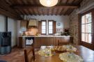 Holiday homeItaly - : Armaiolo