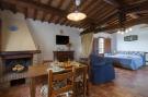 Holiday homeItaly - : Armaiolo