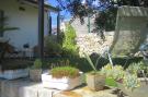 Holiday homeItaly - : Trullo dell'Ulivo per Due