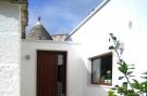 Holiday homeItaly - : Trullo dell'Ulivo per Due