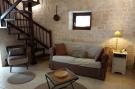 Holiday homeItaly - : Trullo dell'Ulivo per Due