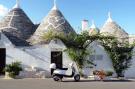 Holiday homeItaly - : Trullo dell'Ulivo per Due