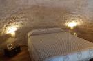 Holiday homeItaly - : Trullo dell'Ulivo per Due