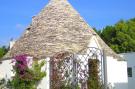 Holiday homeItaly - : Trullo dell'Ulivo per Due