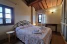 Holiday homeItaly - : La Traviata