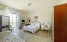 Holiday homeItaly - : Castro