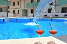 Holiday homeItaly - : Appartamento Lato Piscina