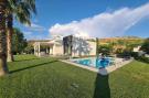 Holiday homeItaly - : Villa Leonforte