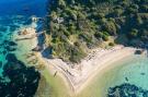 Holiday homeItaly - : Trilocale Terza Spiaggia &amp; La filasca PT