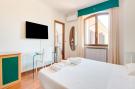 Holiday homeItaly - : Villa Serra Alta 25