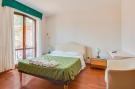 Holiday homeItaly - : Villa Serra Alta 16