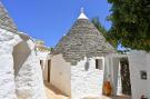 VakantiehuisItalië - : Trullo Cisternino - Type Trullo Francesco