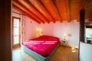 Holiday homeItaly - : Residence Borgo Alba Chiara, Toscolano-bilo 40-48 