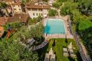 Holiday homeItaly - : Residence Borgo Alba Chiara, Toscolano-bilo 40-48 