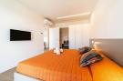 Holiday homeItaly - : Residence Olivo Garda-Trilo Top/ 1 oder 2 Etage od