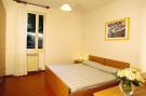 Holiday homeItaly - Lake District: Residence Pratone, Garda-bilo classic