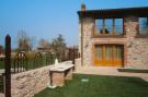 Holiday homeItaly - Lake District: Apartments Borgo Mondragon, Lazise-bilo comfort