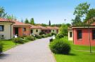 VakantiehuisItalië - Italiaanse Meren: Holiday park Bella Italia, Peschiera-Oleandro