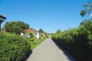 Holiday homeItaly - Lake District: Holiday park Bella Italia, Peschiera-Girasole Suit