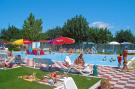 Holiday homeItaly - Lake District: Caravanpark San Benedetto Camping Relais Peschiera