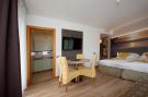 Holiday homeItaly - Lake District: Residence Ambassador Suite, Riva del Garda-suite b