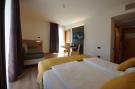 Holiday homeItaly - Lake District: Residence Ambassador Suite, Riva del Garda-suite b