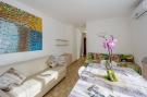 FerienhausItalien - : Villa Paola Loano - Type B6 neu B4plus2