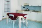 FerienhausItalien - : Apartments Giada Moneglia - B6/B601 Casa Giada or 