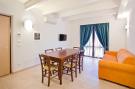 Holiday homeItaly - : Holiday resort Contea dei Ciliegi Pedaso Typ trilo