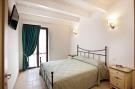 Holiday homeItaly - : Holiday resort Contea dei Ciliegi Pedaso Typ trilo